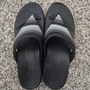 Crocs Monterey Beaded Stripe Wedge Flip Women’s Size 8 Black Grey Silver